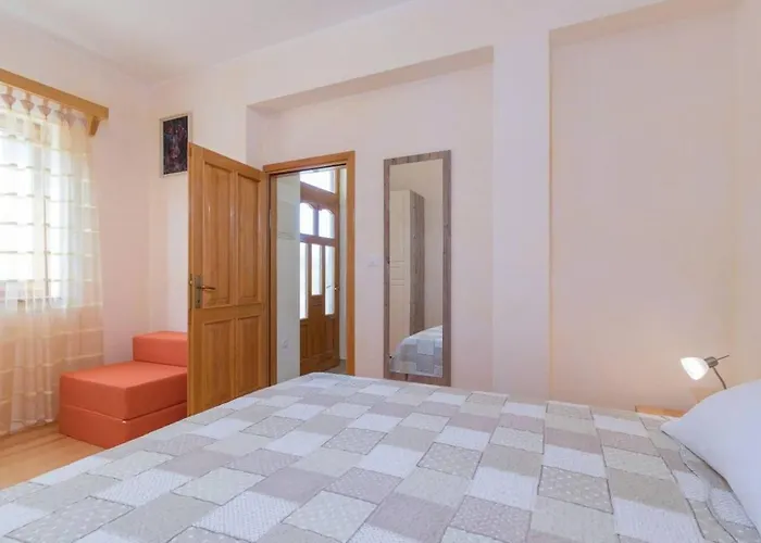 Appartamento Lino Premantura
